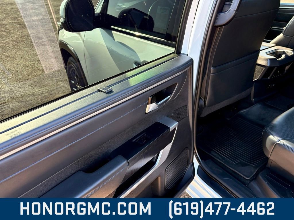 Used 2023 Toyota Sequoia Platinum image 21