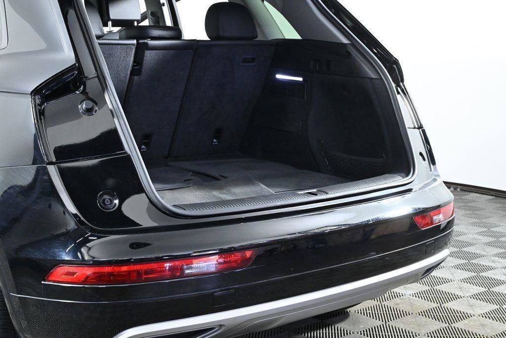 Used 2018 Audi Q5 2.0T Premium image 32
