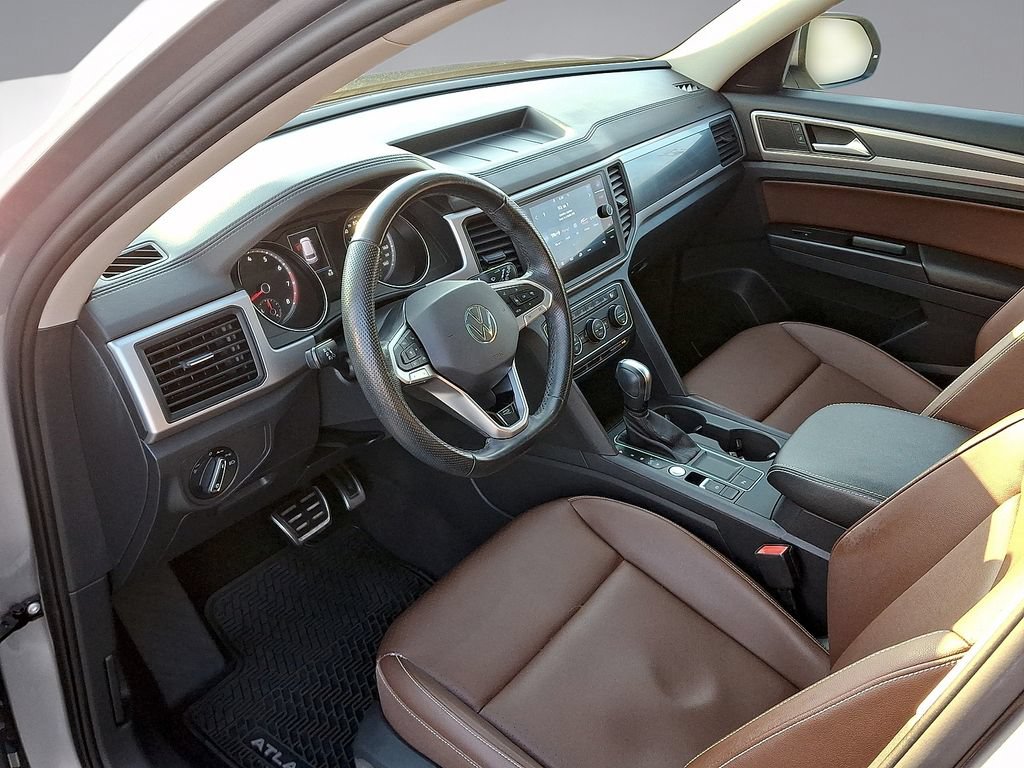 Used 2021 Volkswagen Atlas SE FWD image 17