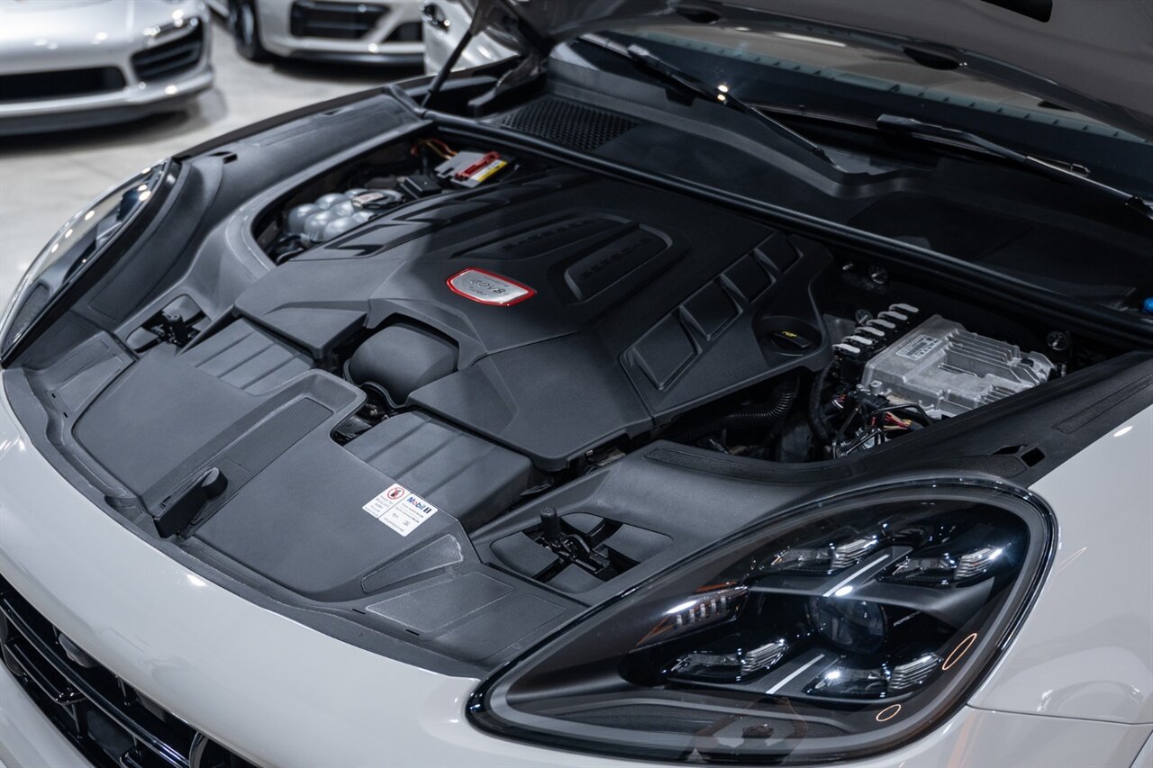 Used 2021 Porsche Cayenne Turbo AWD/4WD image 47