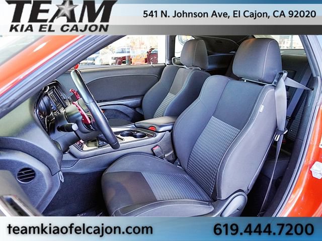 Used 2022 Dodge Challenger R/T RWD image 17
