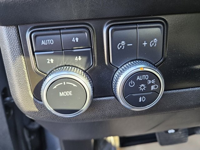 Certified 2021 GMC Yukon XL AT4 w/ Technology Package image 24