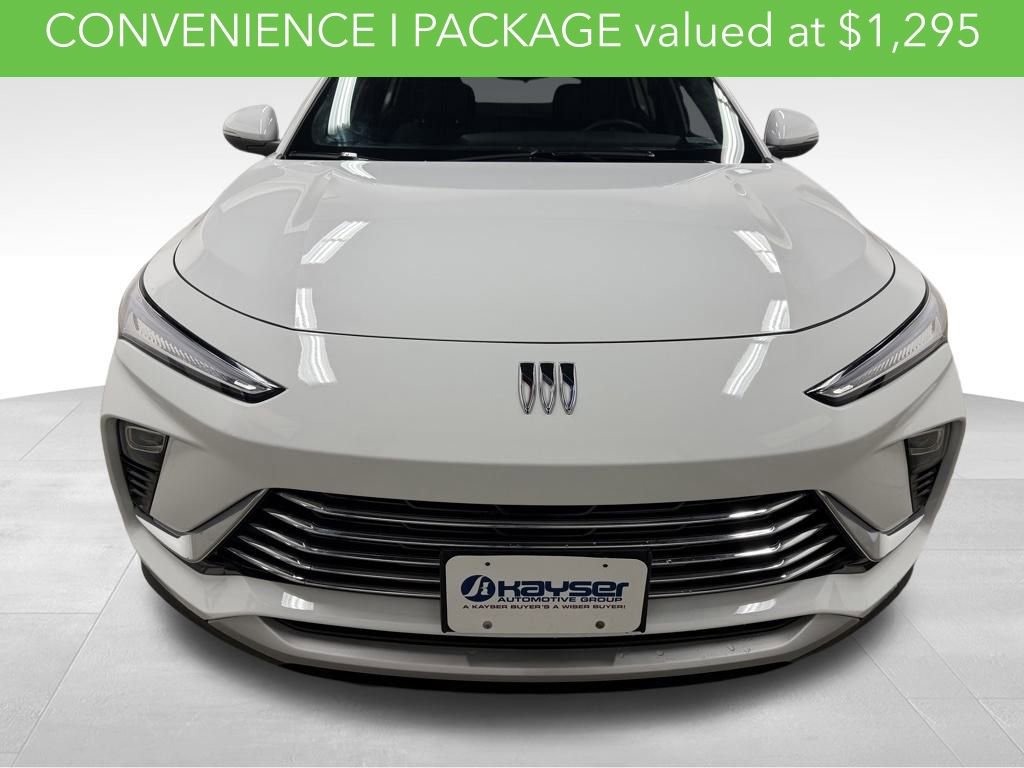 Certified 2024 Buick Envista Preferred w/ Convenience I Package image 3