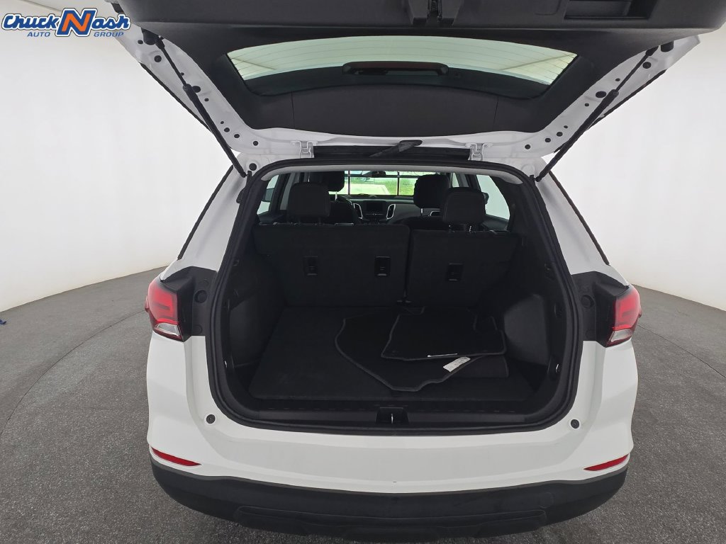 Used 2024 Chevrolet Equinox LS FWD image 30