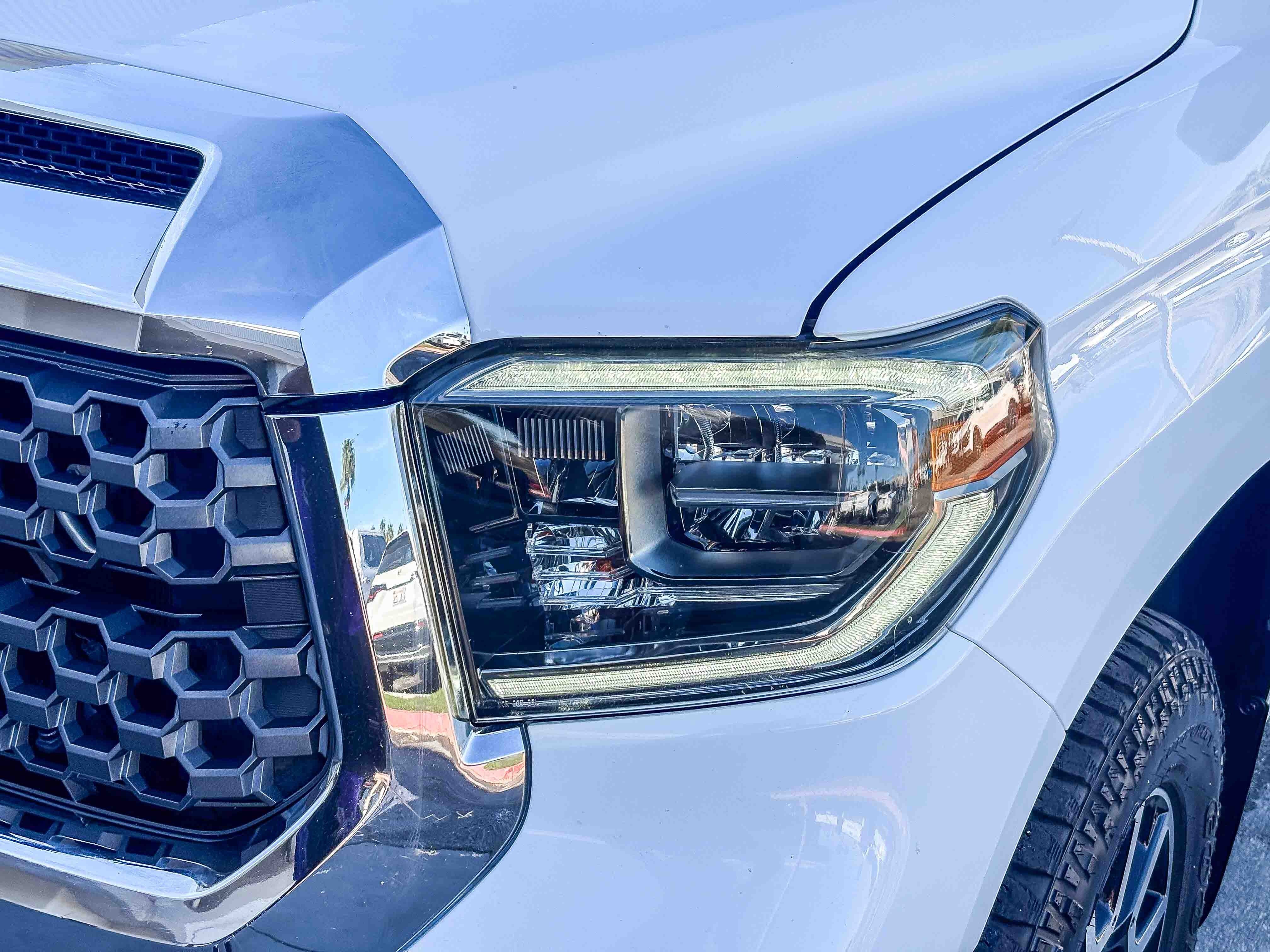 Certified 2018 Toyota Tundra SR5 w/ TRD Off Road Package image 9