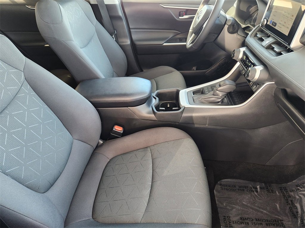 Used 2024 Toyota RAV4 XLE image 15