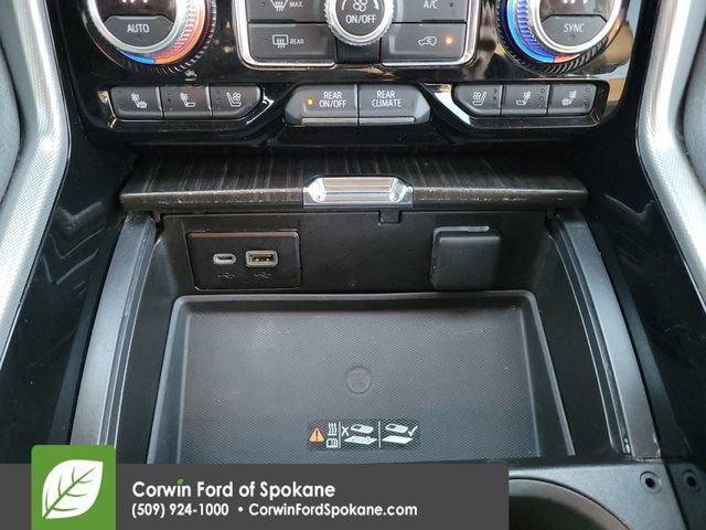 Used 2021 GMC Yukon XL Denali w/ Denali Premium Package image 38