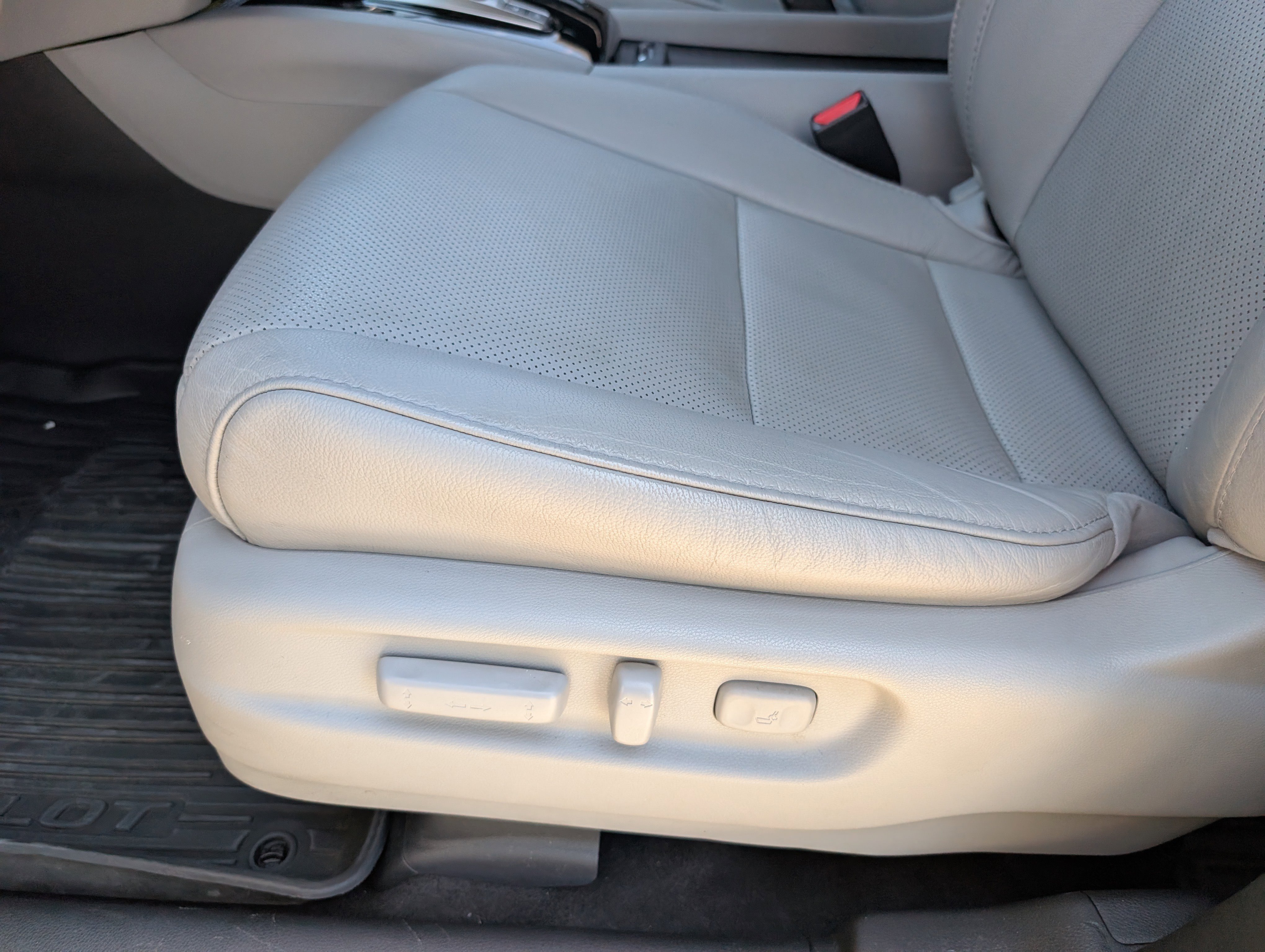 Used 2019 Honda Pilot Elite image 10