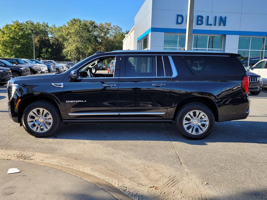 New 2025 GMC Yukon XL Denali w/ Sun & Power Step Package image 2