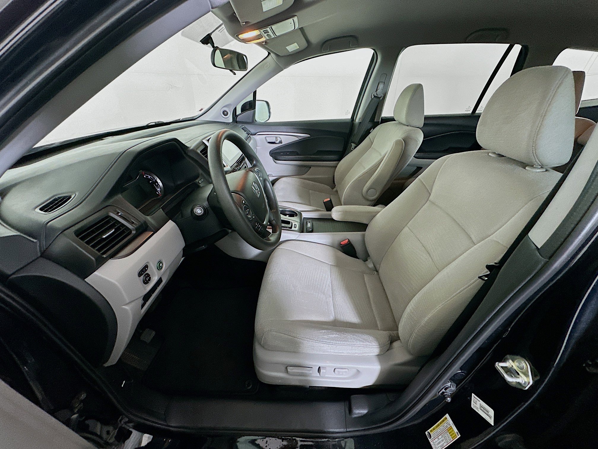 Used 2018 Honda Pilot EX image 13