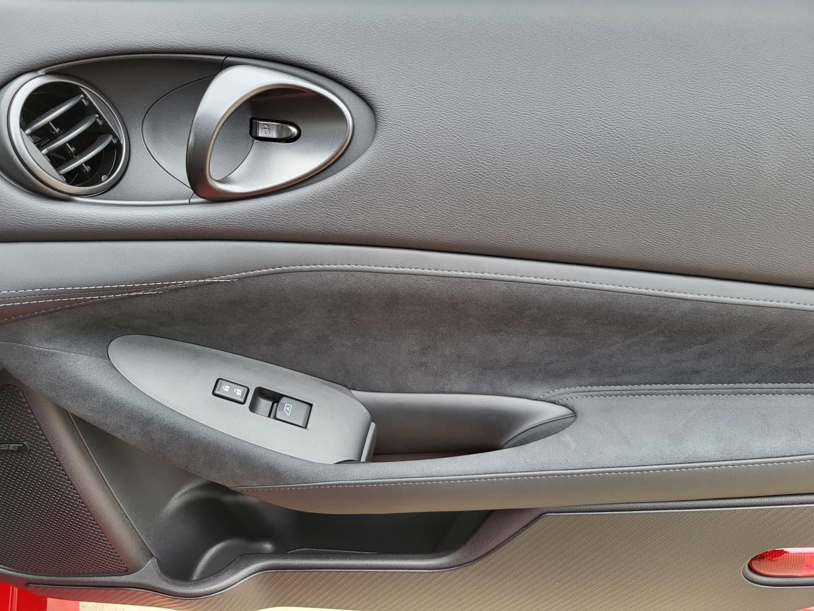 New 2025 Nissan Z Performance w/ Floor Mat Package image 10