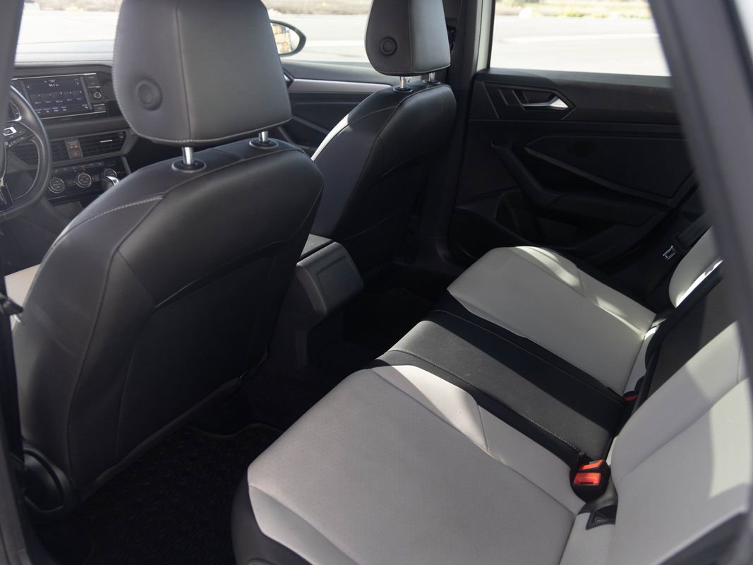 Used 2021 Volkswagen Jetta R-Line image 11