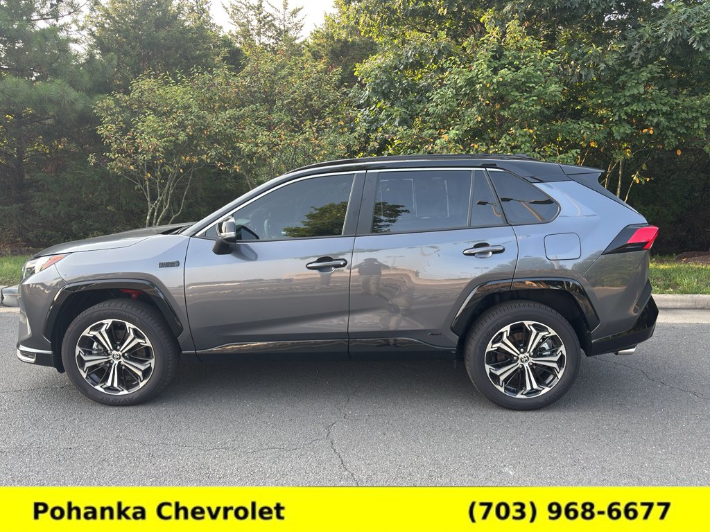 Used 2024 Toyota RAV4 XSE w/ Weather Package AWD/4WD image 5