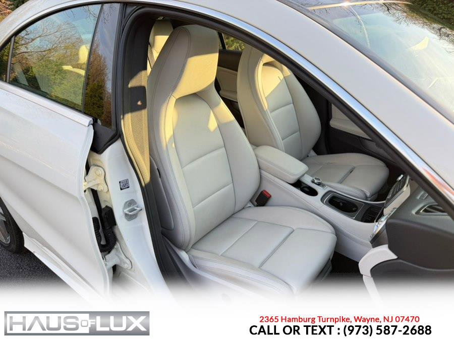 Used 2017 Mercedes-Benz CLA 250 4MATIC image 4