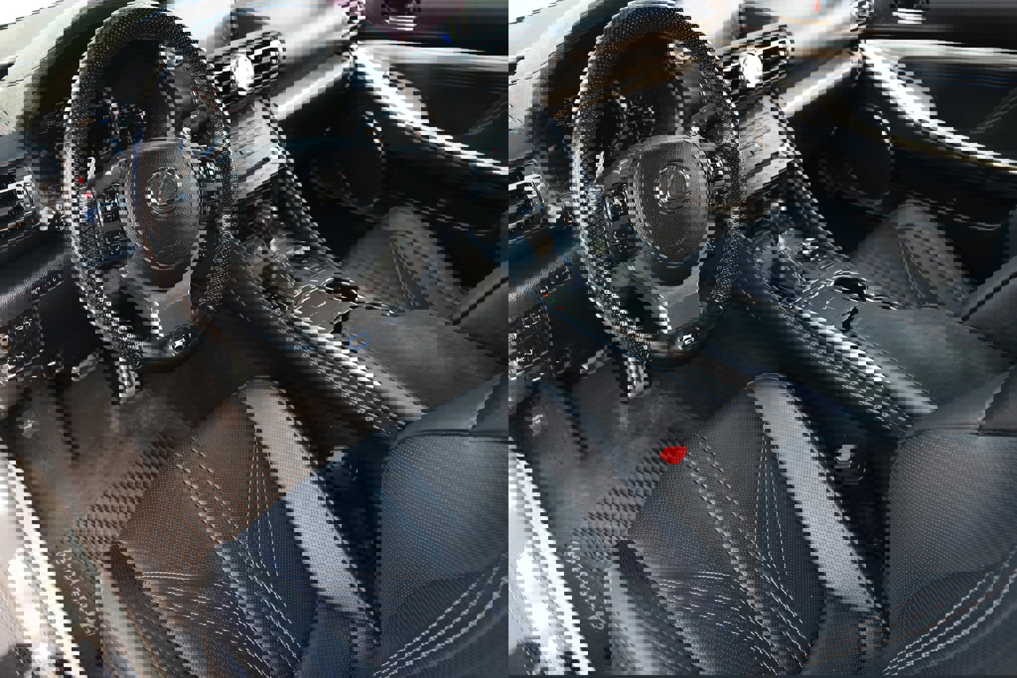 Used 2022 Lexus RC F w/ Premium Package image 6