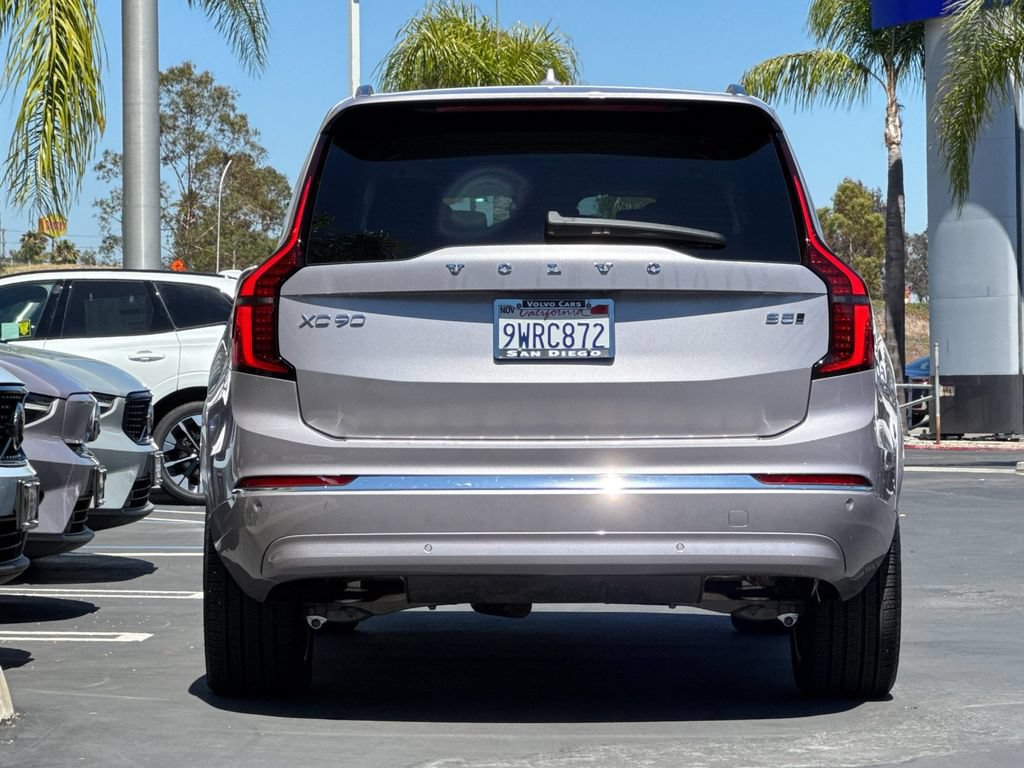 New 2026 Volvo XC90 B5 Core AWD/4WD image 4