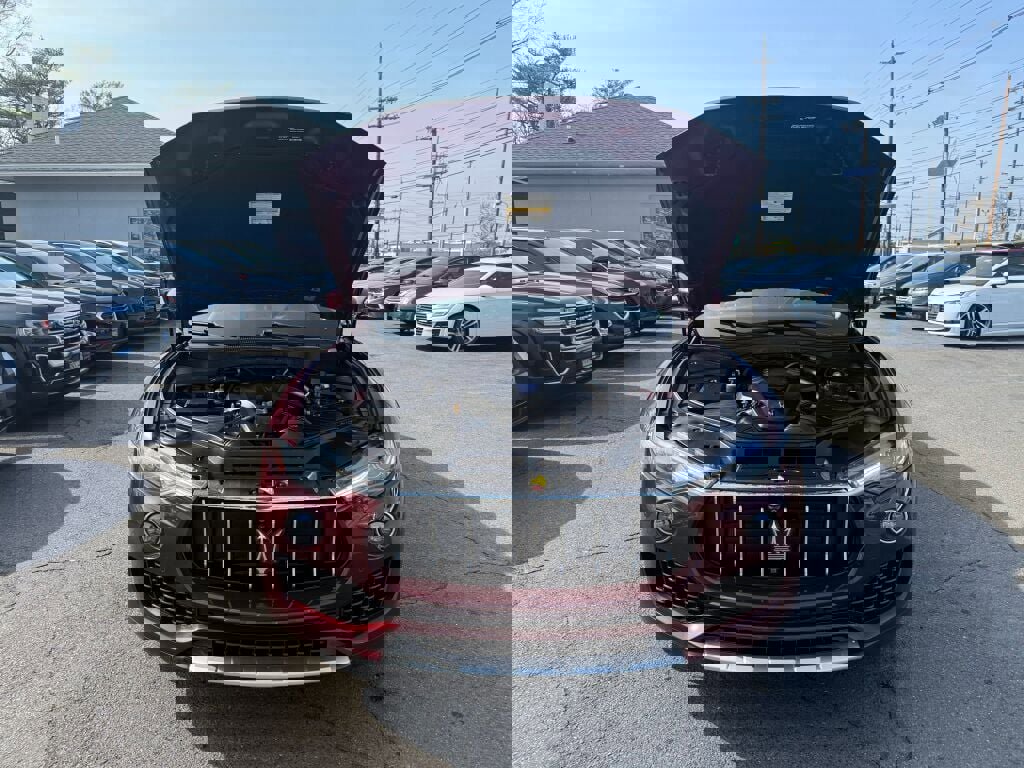 Used 2017 Maserati Levante S image 34