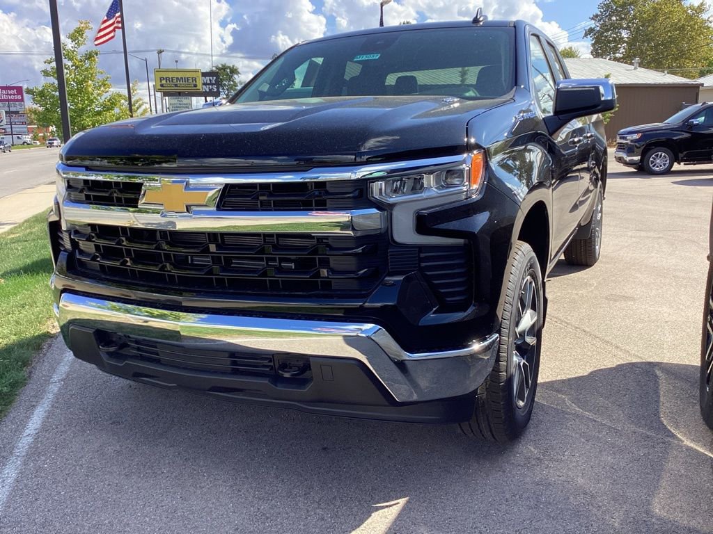 New 2026 Chevrolet Silverado 1500 LT image 2
