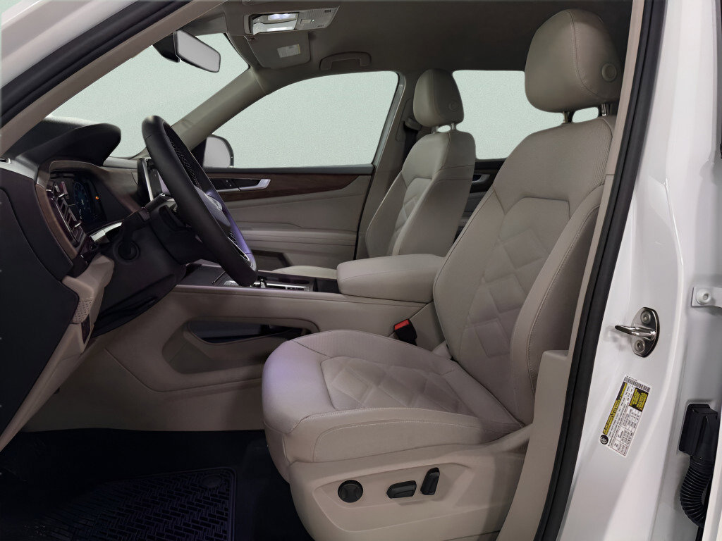 New 2026 Volkswagen Atlas SE image 17