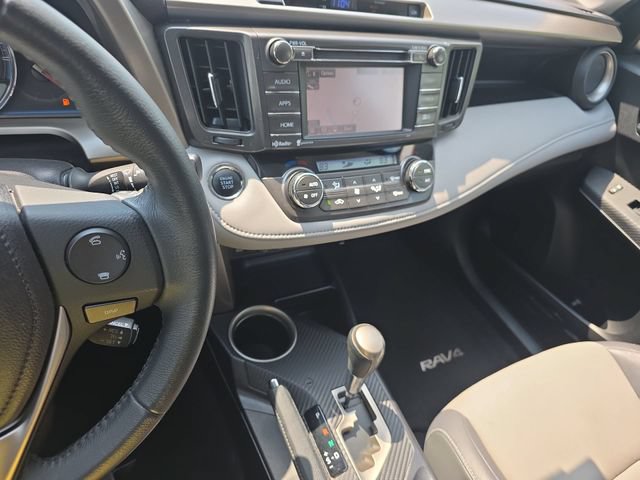 Used 2015 Toyota RAV4 Limited w/ Technology Package FWD image 26