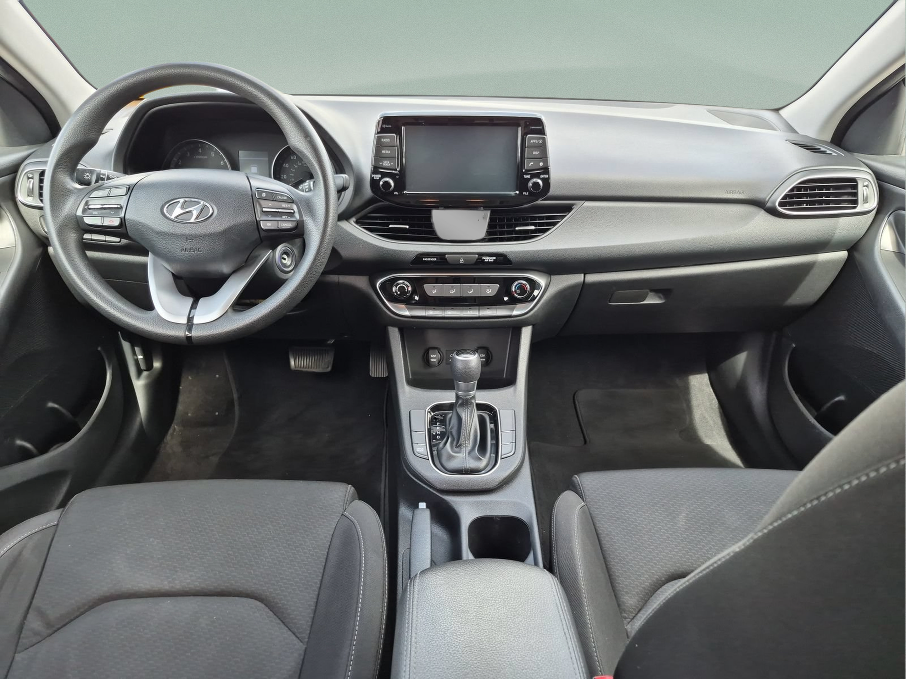 Used 2019 Hyundai Elantra GT FWD image 27