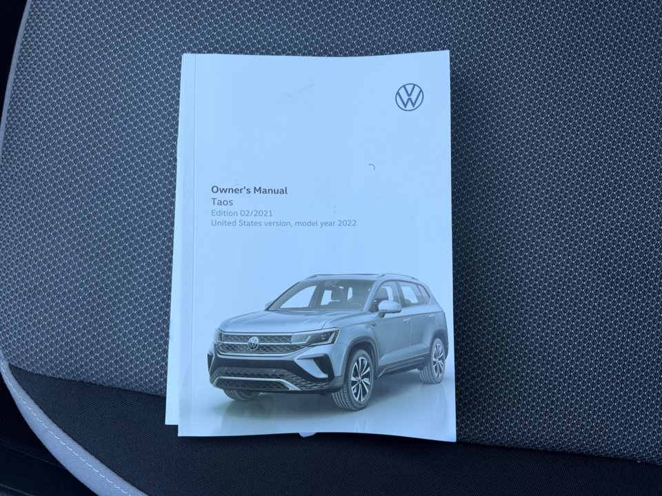 Used 2022 Volkswagen Taos S FWD image 34