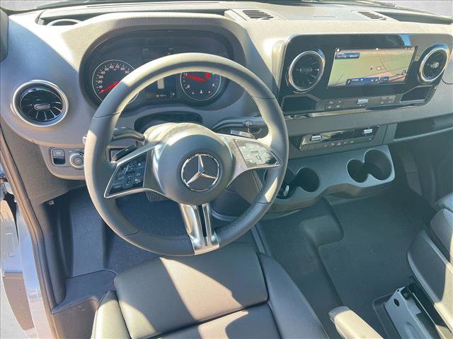 New 2026 Mercedes-Benz Sprinter 2500 video 3