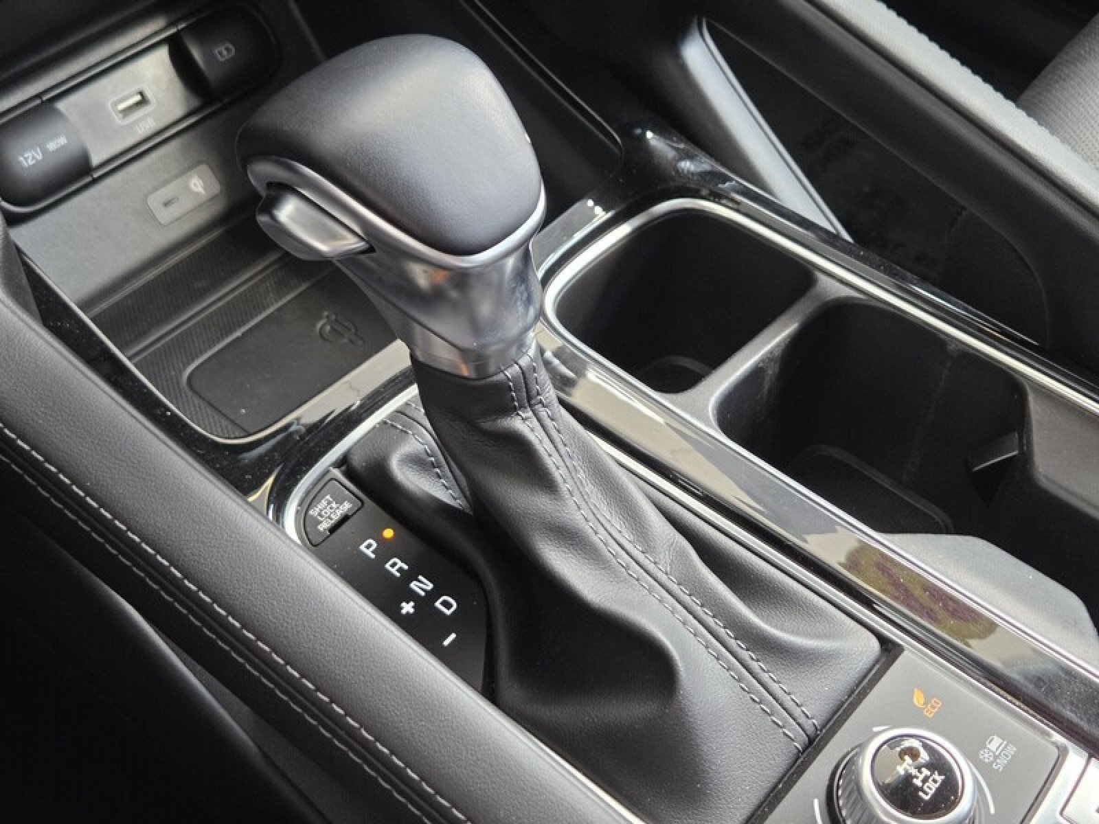 Used 2021 Kia Telluride EX AWD/4WD image 32