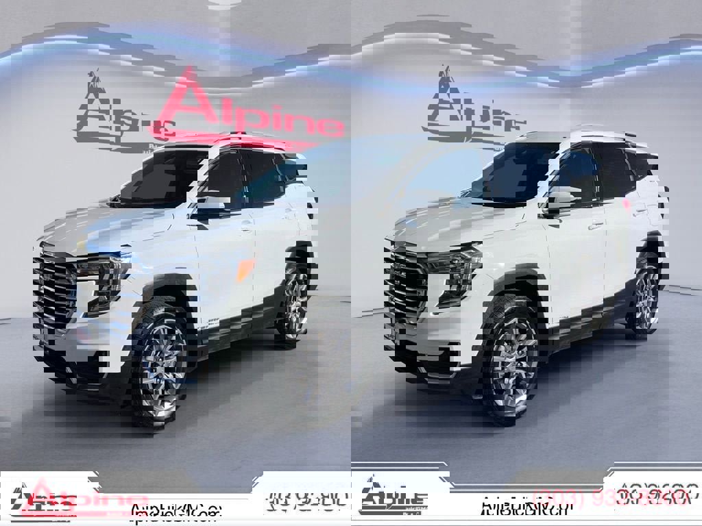 Used 2023 GMC Terrain SLT image 1