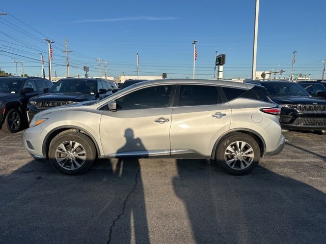 Used 2016 Nissan Murano S image 2