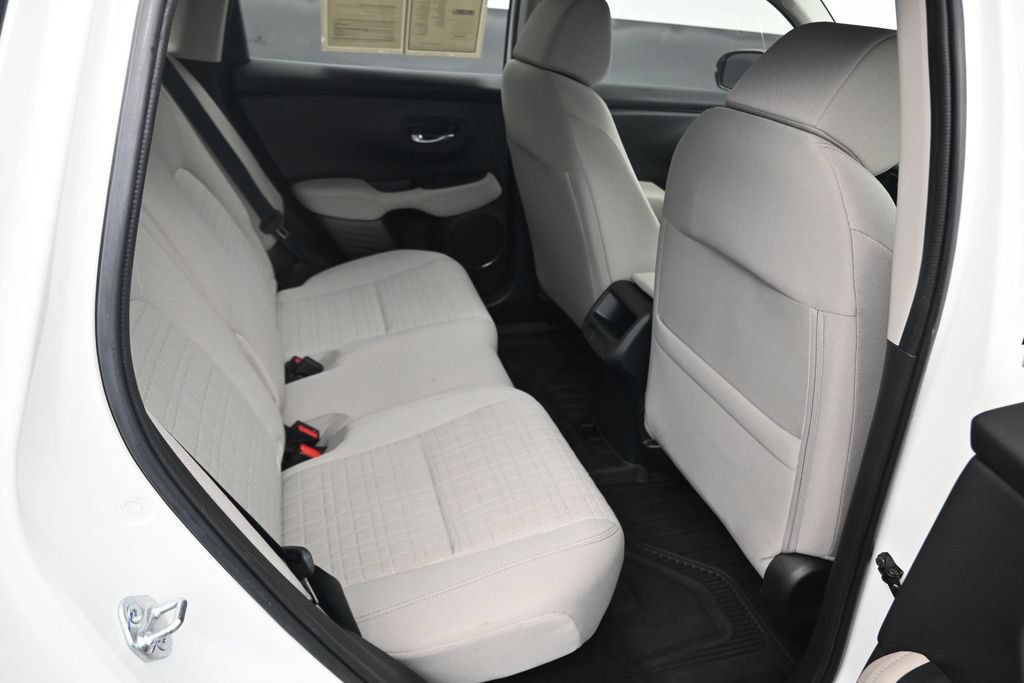 Used 2025 Honda HR-V LX image 24