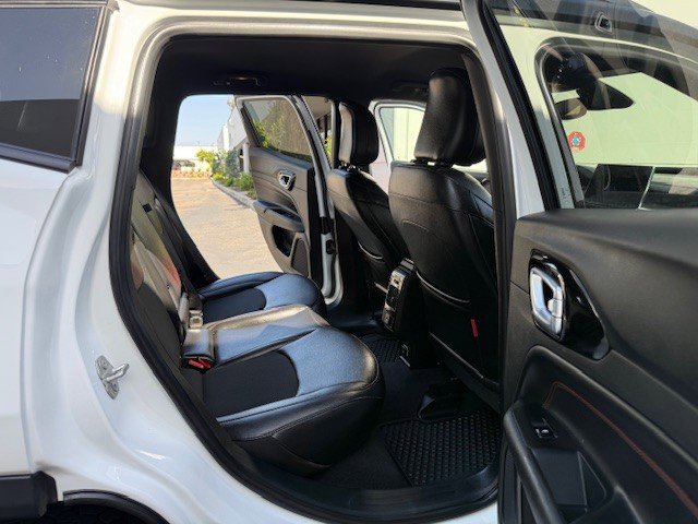 Used 2024 Jeep Compass Trailhawk AWD/4WD image 14
