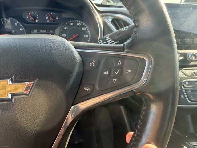 Used 2020 Chevrolet Malibu LT w/ Leather Package FWD image 15
