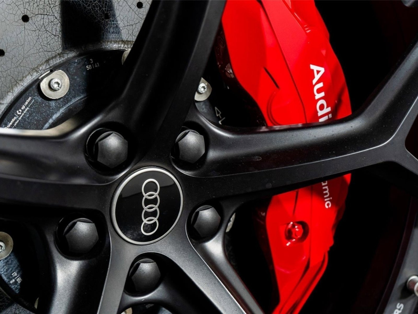 Used 2025 Audi RS Q8 performance image 20