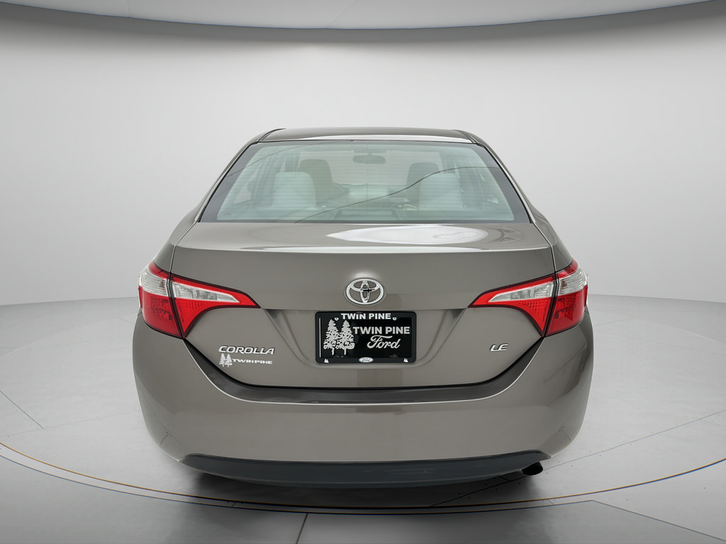 Used 2016 Toyota Corolla LE FWD image 4