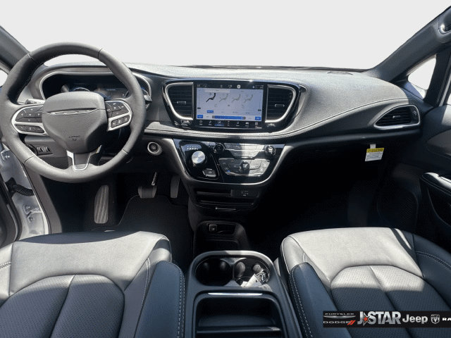 New 2027 Chrysler Pacifica Select w/ Family Tech Group FWD image 11