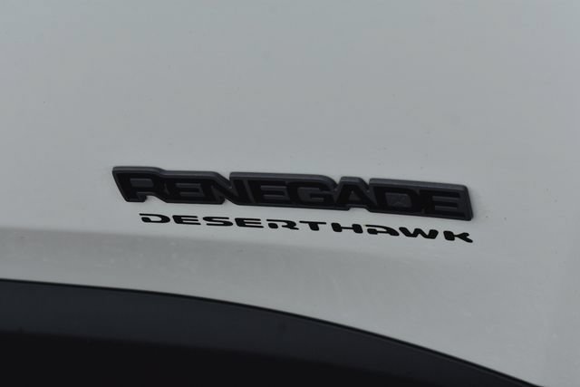 Used 2017 Jeep Renegade Trailhawk AWD/4WD image 12