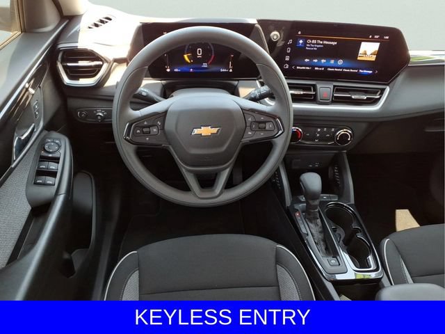 Used 2026 Chevrolet TrailBlazer LS w/ LS Convenience Package FWD image 5