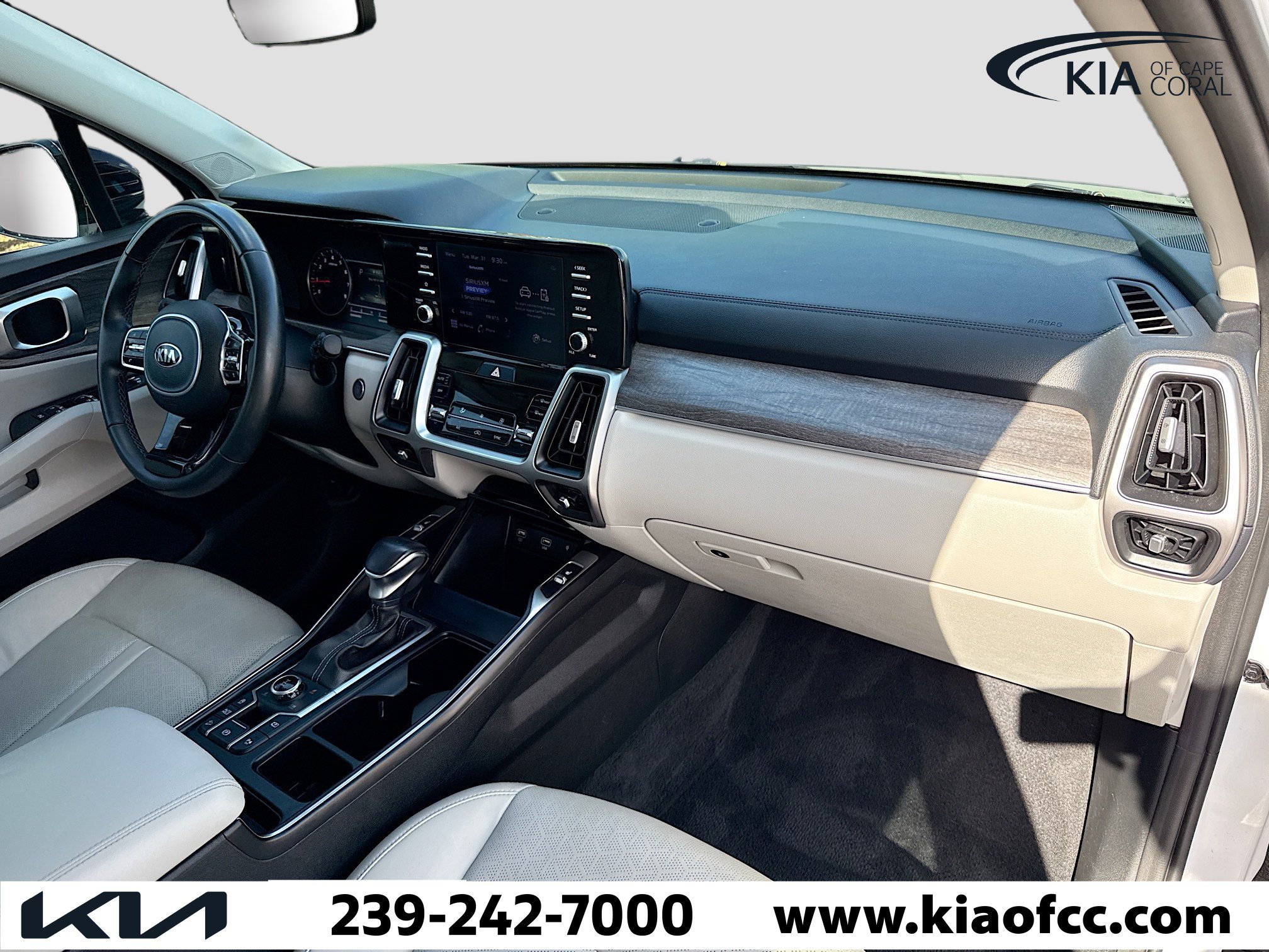 Used 2021 Kia Sorento EX w/ Panoramic Sunroof Package image 15