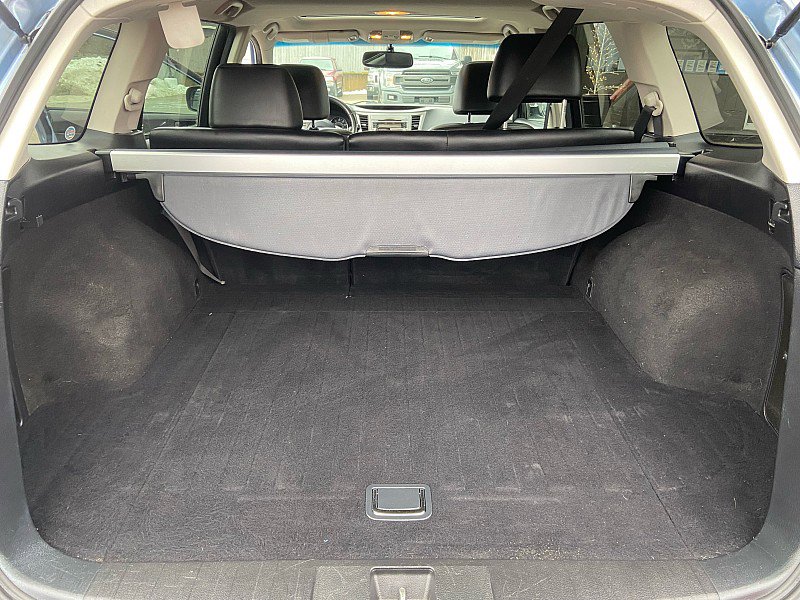 Used 2011 Subaru Outback 2.5i Limited w/ PWR Moonroof Pkg image 19