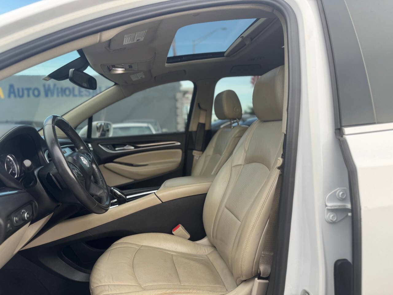 Used 2018 Buick Enclave Essence w/ Trailering Package image 5