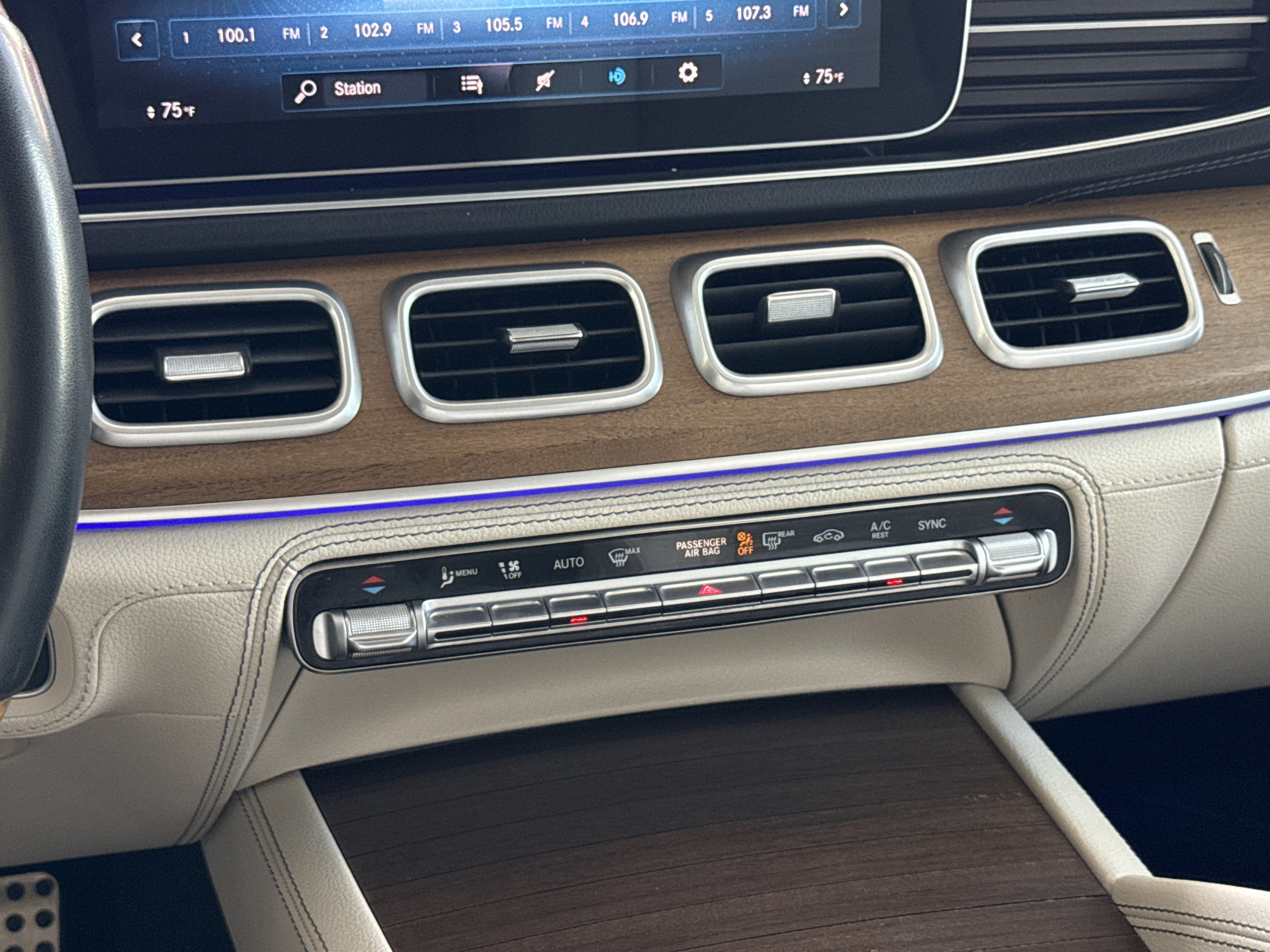Certified 2022 Mercedes-Benz GLS 450 4MATIC image 46
