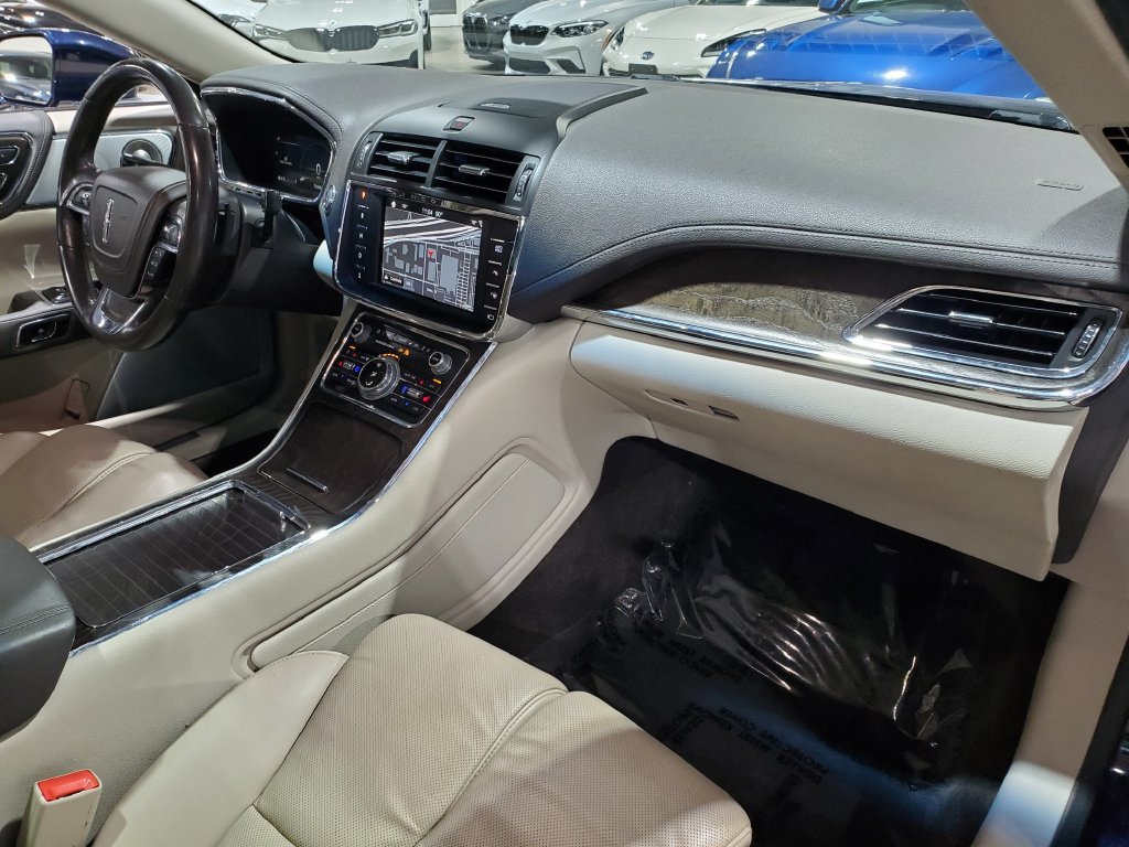 Used 2017 Lincoln Continental Reserve w/ Luxury Package AWD/4WD image 15