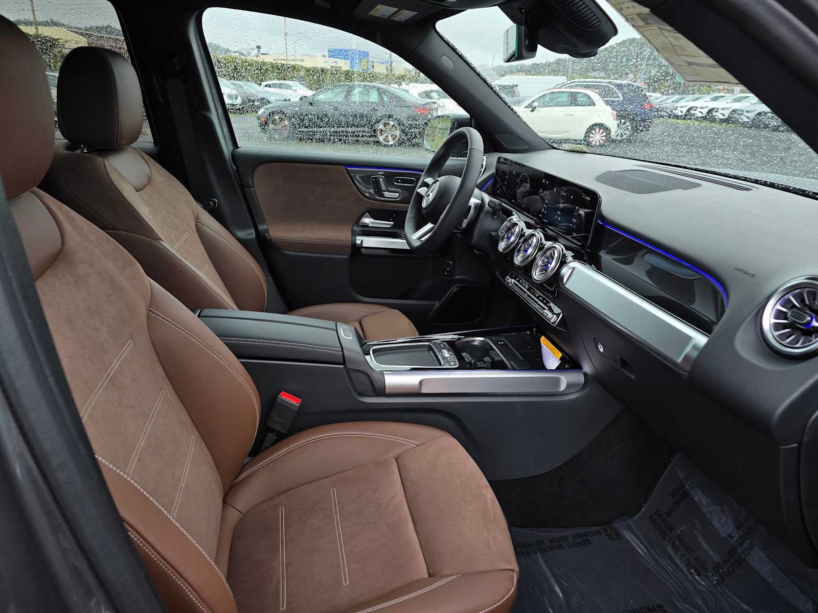 New 2026 Mercedes-Benz GLB 250 4MATIC image 11