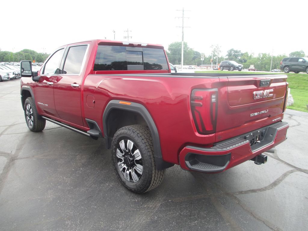 Used 2024 GMC Sierra 2500 Denali w/ Denali Reserve Package AWD/4WD image 10