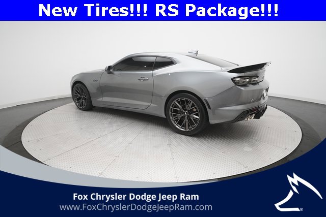 Used 2022 Chevrolet Camaro LT w/ RS Package image 12