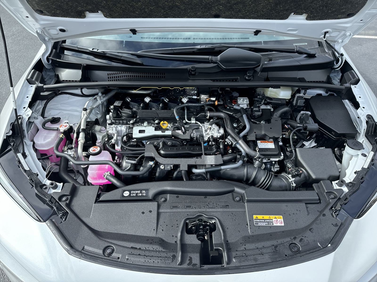 New 2024 Toyota Prius LE FWD image 37