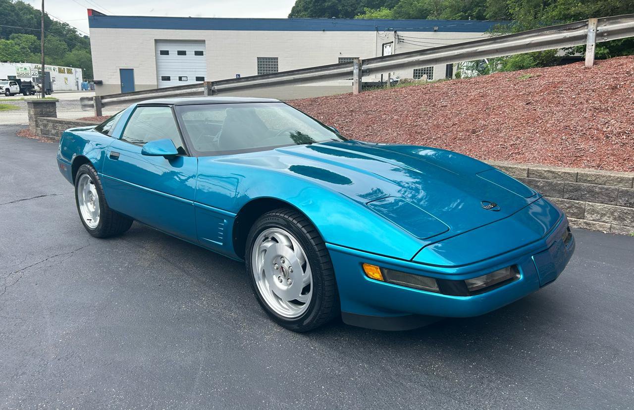 Used 1995 Chevrolet Corvette Coupe RWD image 7