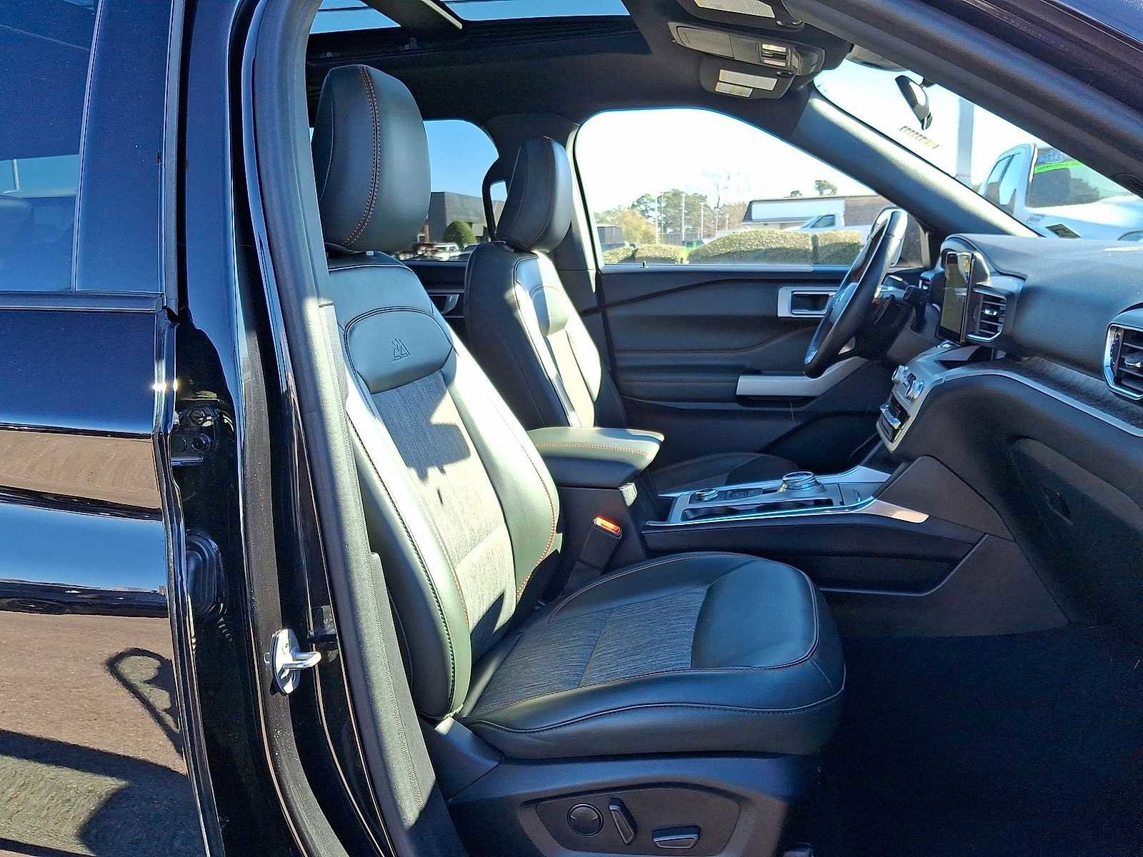 Used 2022 Ford Explorer Timberline image 34