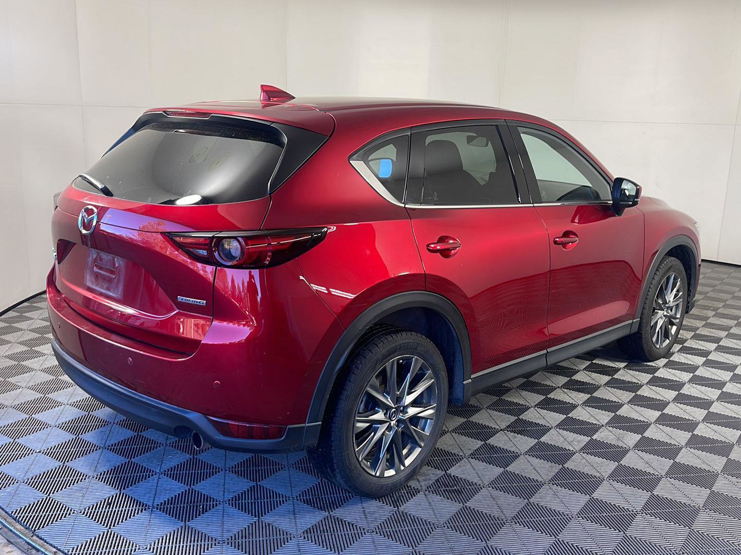 Used 2020 MAZDA CX-5 Signature image 7